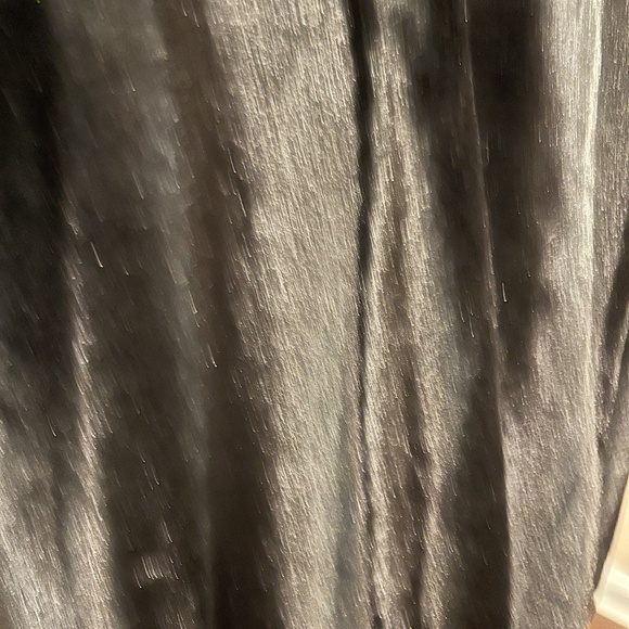 Elegant Black Teddy Jacket - Picture 5 of 9